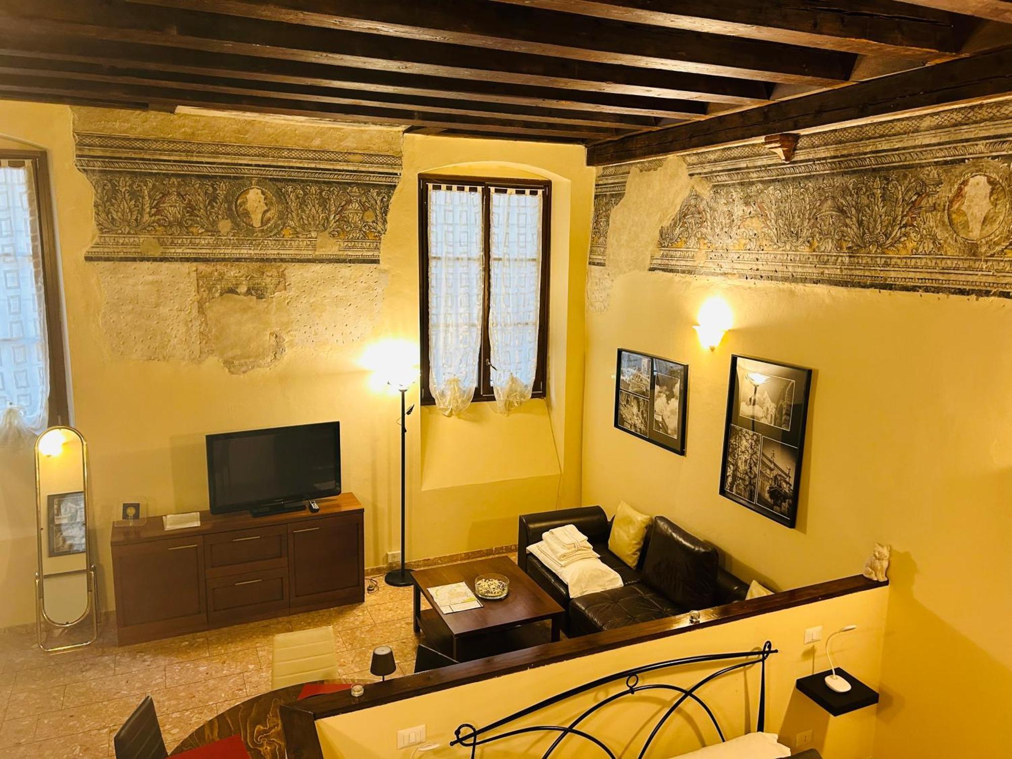 דירות ורונה Palazzo Duomo מראה חיצוני תמונה